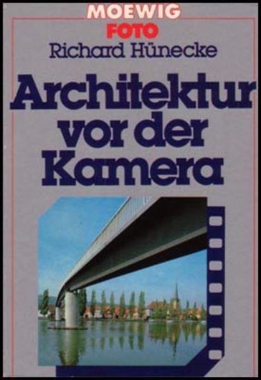 Bild von Architektur vor der Kamera
