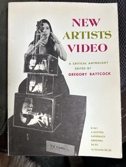 Afbeeldingen van New artists video. A critical anthology